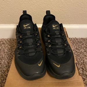 Nike Air Max Axis